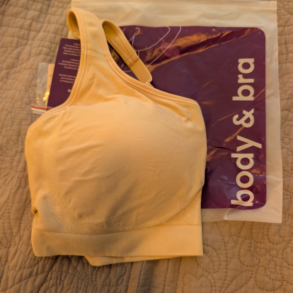 Body & bra Secret Support Bra With Adjustable Straps XL
